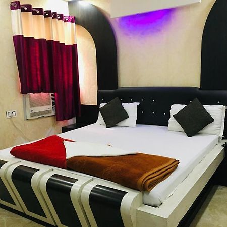 Hotel Natraj Sasaram Bagian luar foto
