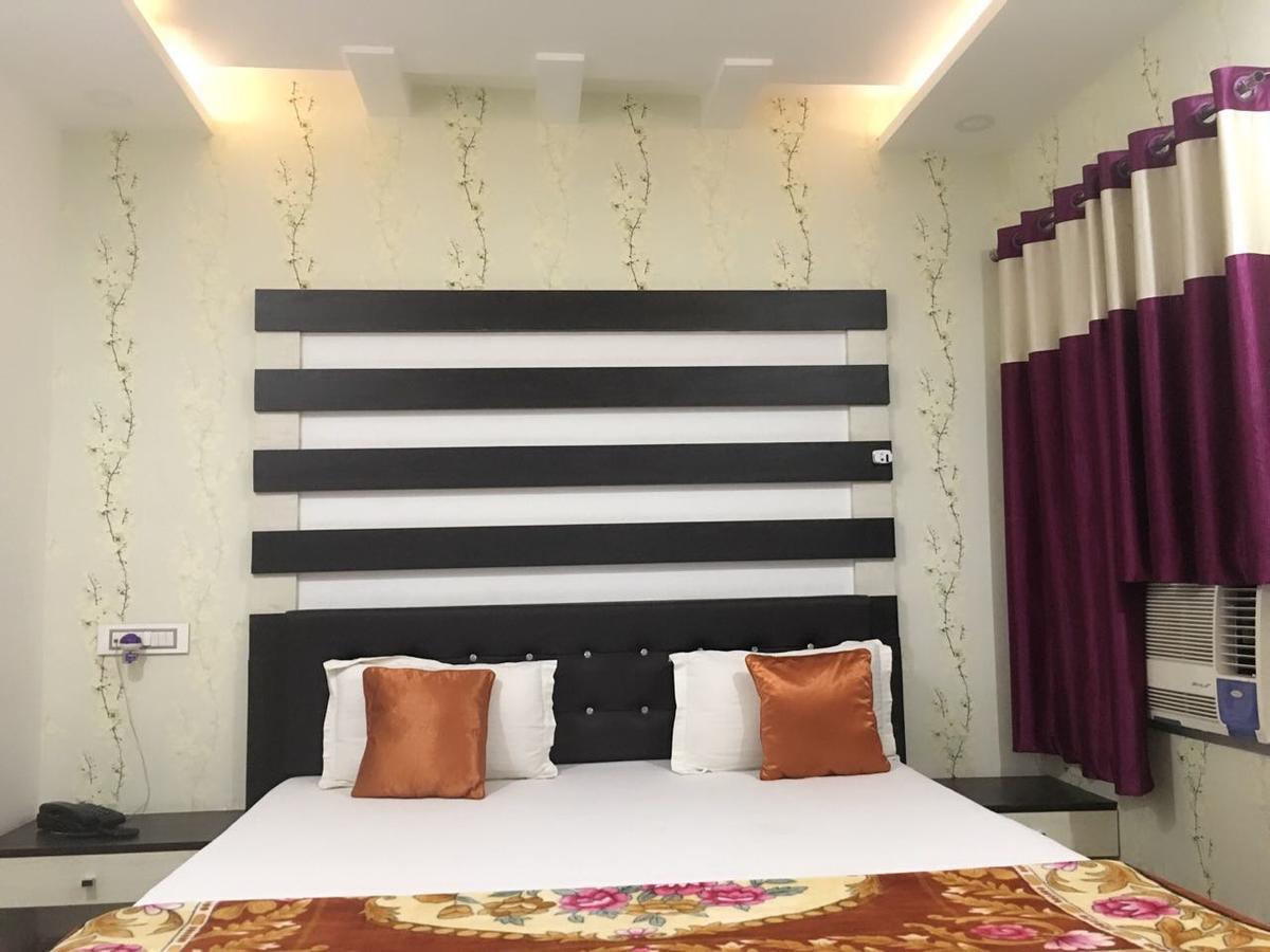 Hotel Natraj Sasaram Bagian luar foto